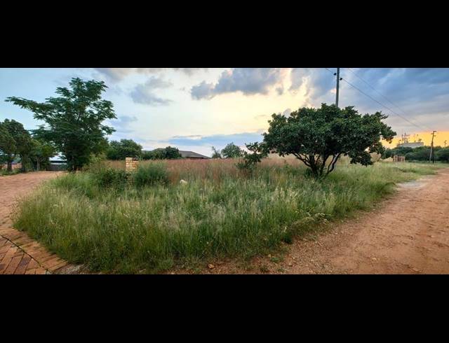 LAND FOR SALE IN VAALOEWER